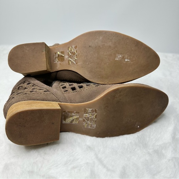 Jeffrey Campbell Taggart Suede Laser Ankle Boots Size 8 - Picture 6 of 8